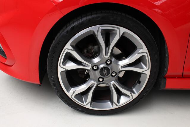 Ford FIESTA 1.0 EcoBoost ST-Line | Airco | Navigatie | PDC- A + Camera | Trekhaak |Leder/Stof