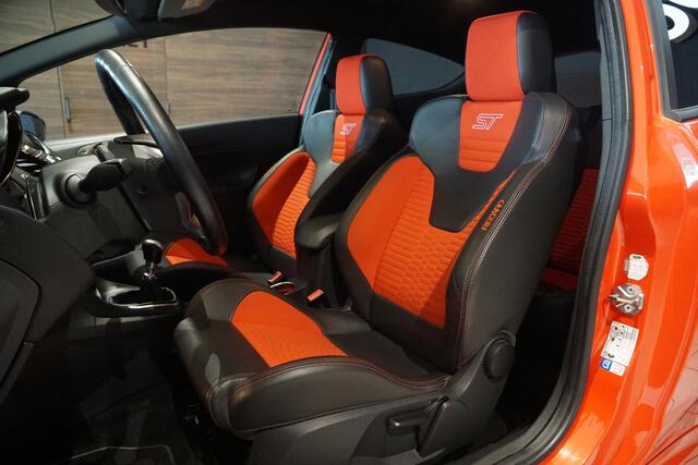 Ford FIESTA 1.6 ST2 + KEYLESS / CRUISE / SPORTUITLAAT / MOLTEN ORANGE