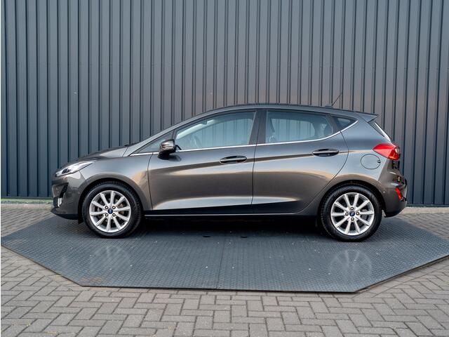Ford FIESTA 1.0 EcoBoost Titanium | Adapt. Cr. | Winter Pack | Camera | BLIS | Prijs Rijklaar!!