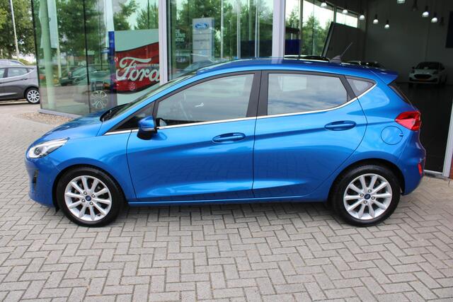 Ford FIESTA 1.0 EcoBoost 100 PK Titanium | Voorruitverwarming | Adaptieve Cruise Control | Camera | Navigatie | B & O Sound | Climate Control | DAB | PDC V+A