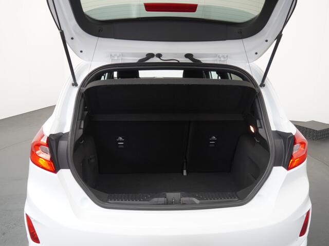 Ford FIESTA 100PK EcoBoost ST-Line | Trekhaak | Cruise | Voorruitverwarming | Parkeersens. Achter