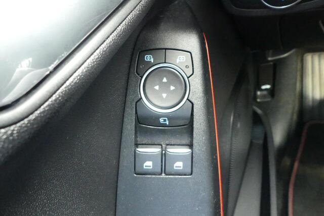 Ford FIESTA 1.0 EcoBoost ST-Line CRUISE, CLIMA, PDC, VOORRUITVERWARMING, LANE ASSIST, DAB, 89.547KM