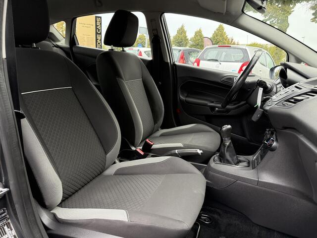 Ford FIESTA 1.0 EcoBoost Silver Edition 1e Eigenaar,Airco,Stoelverwarming,Pdc,102pk,Zeer Zuinig,5 Deurs,Apk tot 06-2026