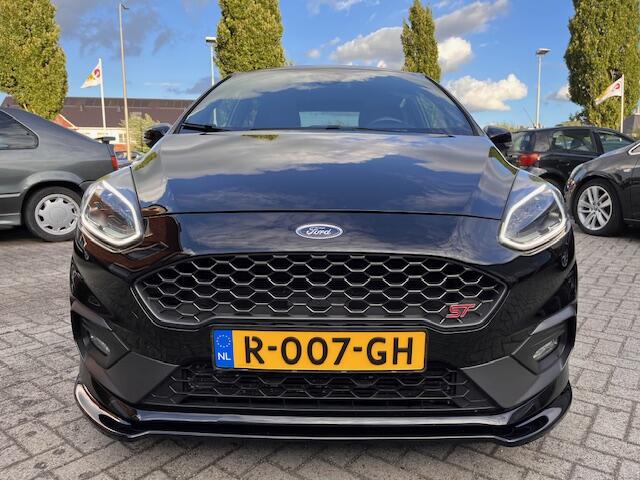 Ford FIESTA 1.5 EcoBoost ST-3 Perf.\Pano\Milltek\Maxton