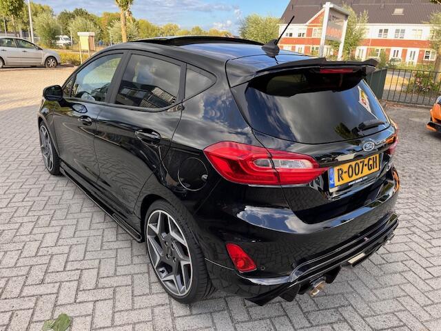 Ford FIESTA 1.5 EcoBoost ST-3 Perf.\Pano\Milltek\Maxton