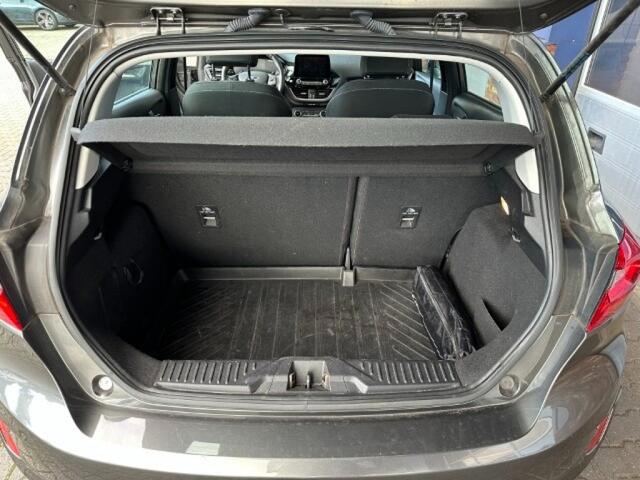 Ford FIESTA 1.0 ECOB. TITANIUM CAMERA. NAVI.