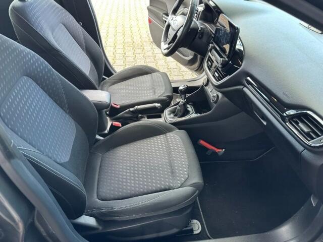Ford FIESTA 1.0 ECOB. TITANIUM CAMERA. NAVI.