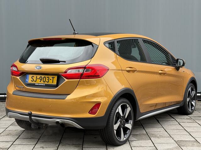 Ford FIESTA BWJ 2018 | 1.0T 100PK Active First Ed | PANO | CLIMA | NAVI | SPORTSTOELEN | CRUISE | TREKHAAK | PDC |