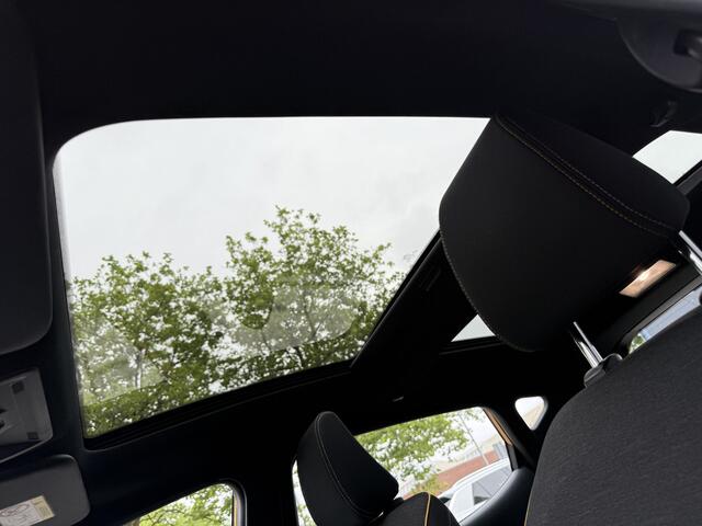Ford FIESTA BWJ 2018 | 1.0T 100PK Active First Ed | PANO | CLIMA | NAVI | SPORTSTOELEN | CRUISE | TREKHAAK | PDC |
