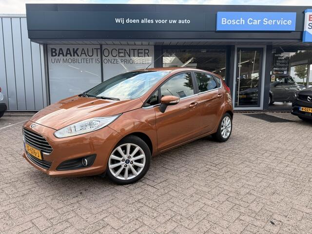 Ford FIESTA 1.0 EcoBoost Titanium | Cruise | Parkeersensoren | Navigatie