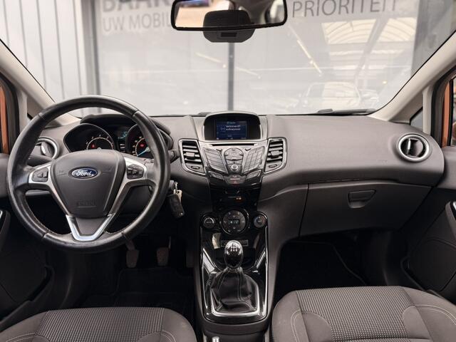 Ford FIESTA 1.0 EcoBoost Titanium | Cruise | Parkeersensoren | Navigatie