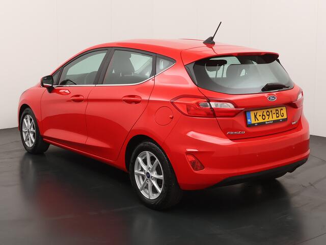 Ford FIESTA EcoBoost Hybrid 125 pk Titanium | Clima | Cruise | Parkeersensoren | Groot scherm | Apple Carplay