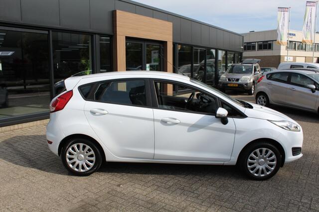 Ford FIESTA 1.0 Style Essential