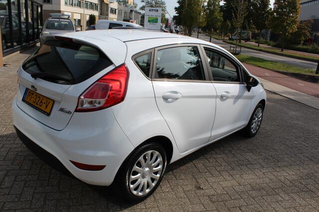Ford FIESTA 1.0 Style Essential