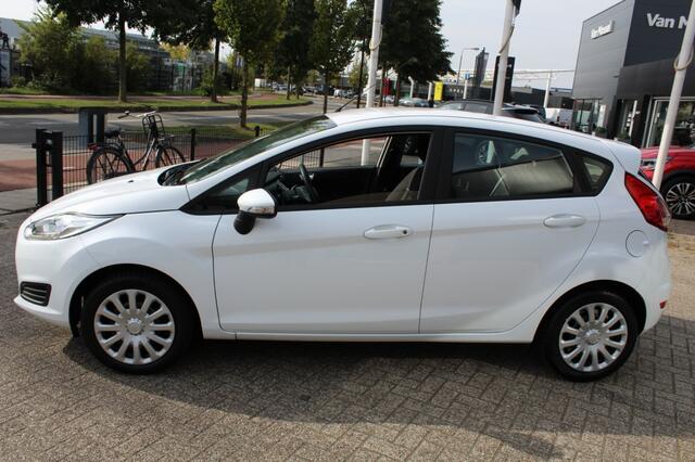 Ford FIESTA 1.0 Style Essential