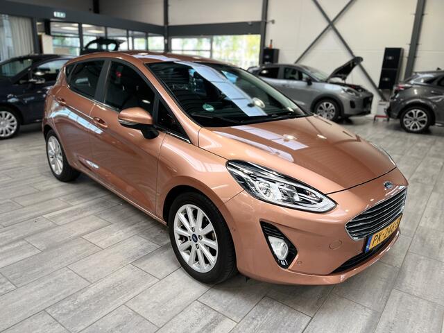 Ford FIESTA EcoBoost 100 pk Titanium | Camera | B&O | Voorruitverw. | Adapt. Cruise | 1e eig. | 100% dealer onderh.