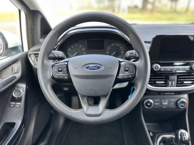 Ford FIESTA 1.0 Champion |LED|ST VWM|LANE ASSIST|CRUISE|AIRCO|CARPLAY