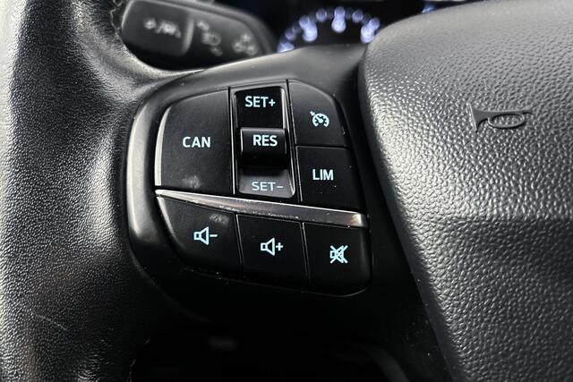 Ford FIESTA 1.0 EcoBoost Active | Airco | Stoelverwarming | Parkeersensoren | Half lederen bekleding