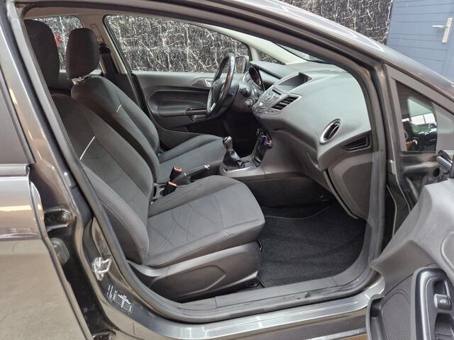 Ford FIESTA 1.0 EcoBoost Titanium