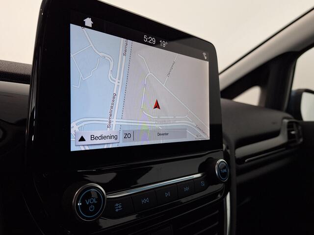 Ford FIESTA 1.1 Trend | Navigatie | Airco | Cruise Control | Lichtmetalen velgen 16" | Parkeersensoren achter | Apple Carplay/Android Auto | 1e eigenaar!