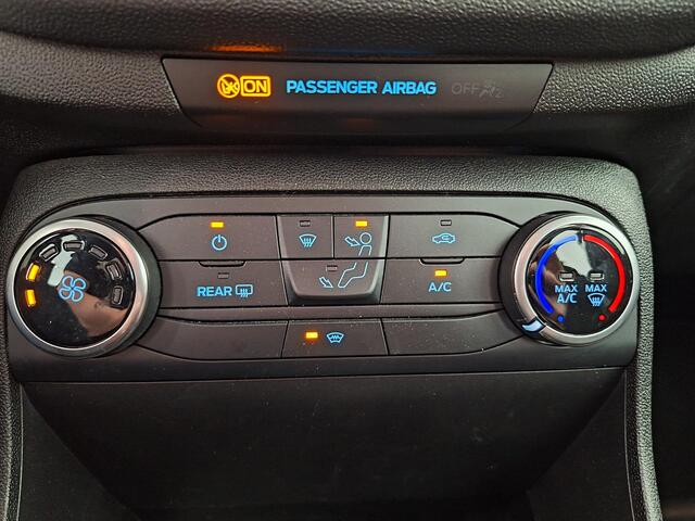 Ford FIESTA 1.1 Trend | Navigatie | Airco | Cruise Control | Lichtmetalen velgen 16" | Parkeersensoren achter | Apple Carplay/Android Auto | 1e eigenaar!