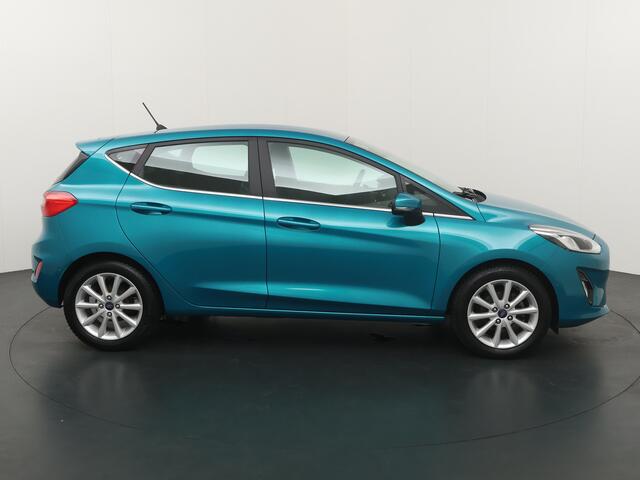 Ford FIESTA EcoBoost 100pk Titanium | 100% dealer onderhouden | Winterpack | Adapt. Cruise | B&O | Camera |