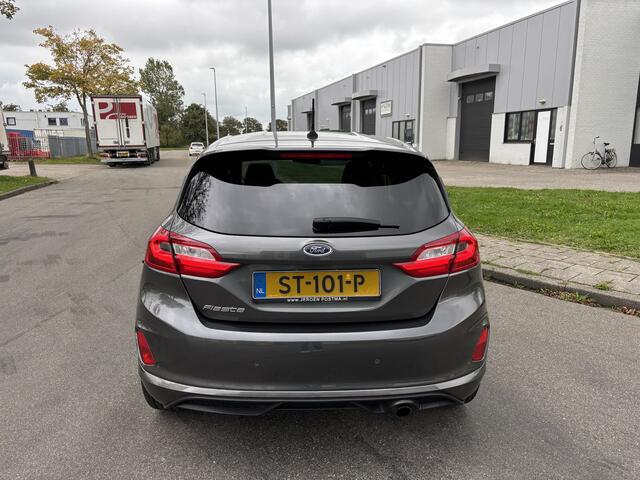 Ford FIESTA 1.0i EcoBoost ST-Line 5-Deurs 6-Bak 100 PK. Mooie,zuinige en zeer goed onderhouden auto !!!