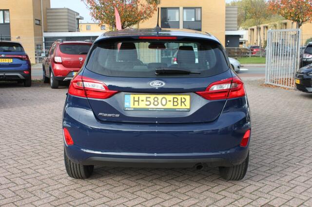 Ford FIESTA 1.0 EcoB. Connected apple carplay/andriod.