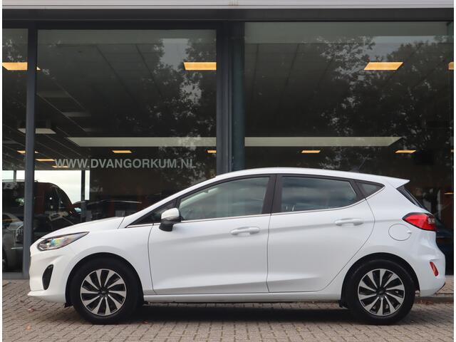 Ford FIESTA 1.0 EcoBoost Hybrid Titanium