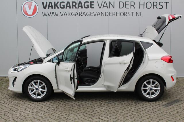 Ford FIESTA 1.0-125pk EcoBoost Mild-Hybrid Titanium. Uniek mooie en luxe Fiesta, slechts 39.000km ! Autm. airco, navigatie, telefoonvoorb., pdc v+a, B&O soundsyst., LM wielen, trekhaak, LED verlichting, adapt. cruise cntrl, side- en lane assist, metallic lak etc.