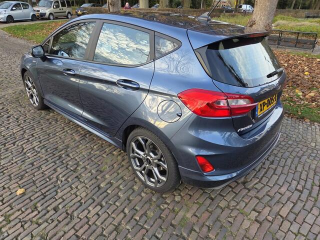 Ford FIESTA 1.0 Ecoboost. ST-Line