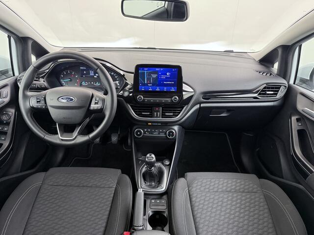 Ford FIESTA T 125PK Hybrid Titanium X Apple Carplay Android Auto Navi Bordherkenning Camera Ecc Cruise Control Pdc Lmv Privacy Glas Led Ford Sync 3 Keyless Bluetooth DAB+ 1e Eigenaar Origineel Nederlandse Auto ¤ 26000 nieuw!