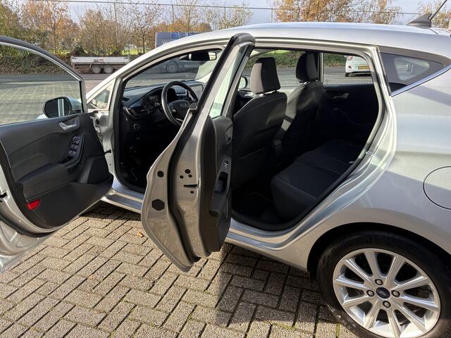 Ford FIESTA 1.0 EcoBoost Titanium