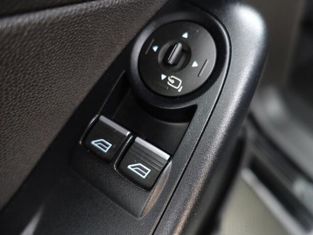 Ford FIESTA 1.0 Style Ultimate- Navigatie, Park assist, Clima, Elek Spiegel pakket, Privacy Glass