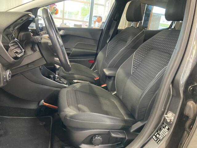 Ford FIESTA EcoBoost 100pk Titanium | Winter Pack | Pano | B&O | Cruise | Camera | Apple/Android CarPlay