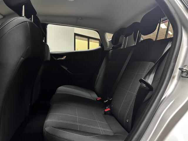 Ford FIESTA 1.1 Trend/ 5-DRS/ Apple+android/ DAB+/ Airco/ Navi/ Cruise/ Bluetooth/ Elek.Pakket/ Isofix/ Metallic Lak/ C.V.Afstand.