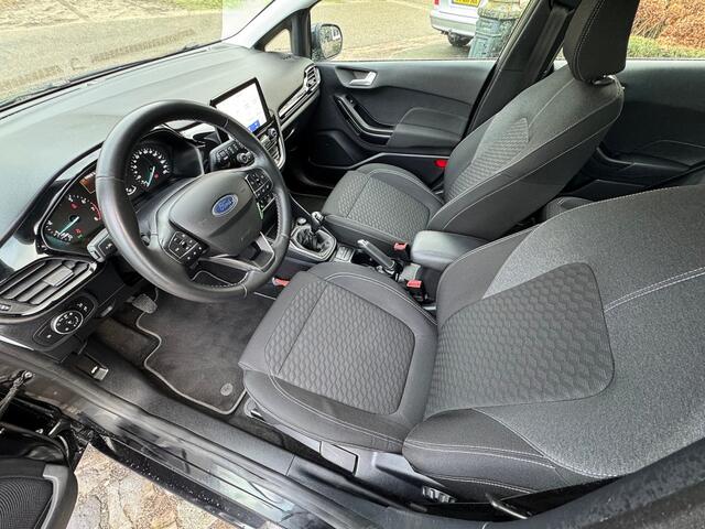 Ford FIESTA 1.0 Hybrid Titanium ecc,navi,led,pdc,sportdop