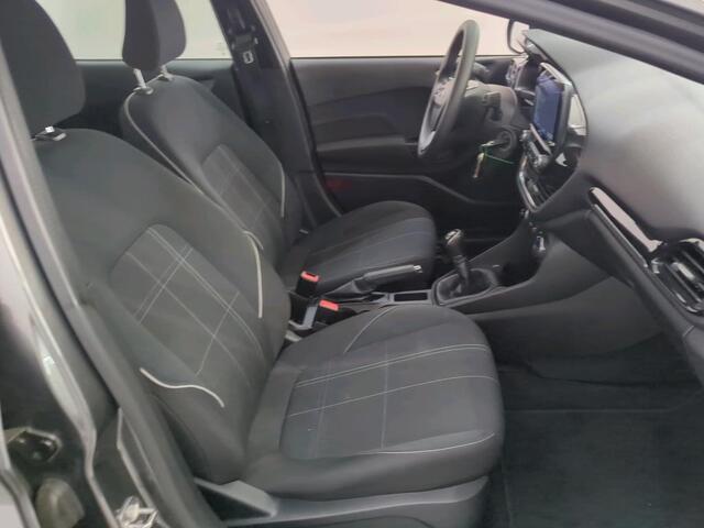 Ford FIESTA 1.1 Trend 1e Eigenaar | Volledig Onderh | BTW | Navi | Bluetooth | Cruise | Elek Ramen | Led | Hill-Hold