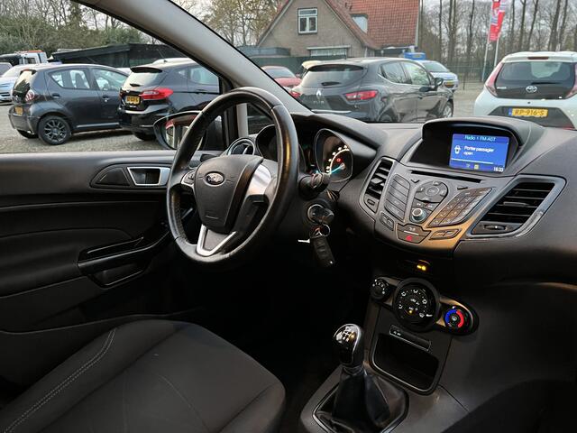 Ford FIESTA 1.0 Style Dealer Onderhouden Incl. Beurt