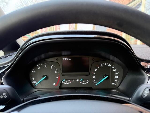 Ford FIESTA 1.0 EcoB. Connected RIJKLAAR / INCL GARANTIE / NAVI / CRUISE / A