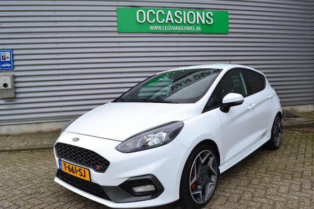 Ford FIESTA 1.5 ECOBOOST ST-3|200PK|RECARO|NETTE AUTO!