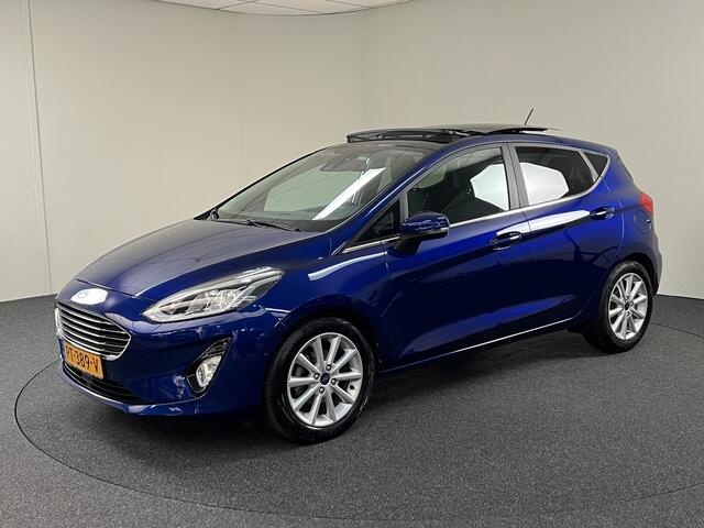 Ford FIESTA 1.0 EcoBoost Titanium Panormadak / Climate & Cruise Cntrl. / Camera / Keyless / PDC / Carplay