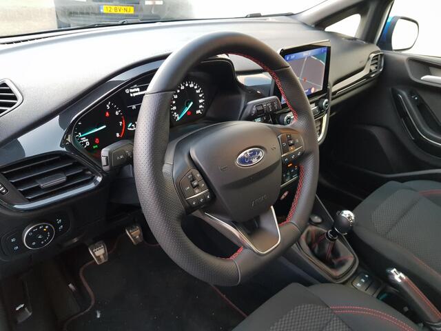 Ford FIESTA 1.0 EcoBoost ST-Line | Navigatie | Climate Control | DAB | Lichtmetalen Velgen | Parkeer sensoren | Cruise Control