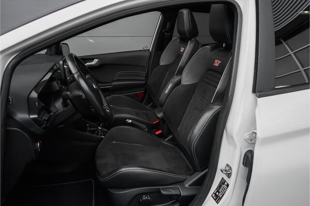 Ford FIESTA 1.5 EcoBoost ST-3 Pano Alcantara B&O Maxton Navi 17"