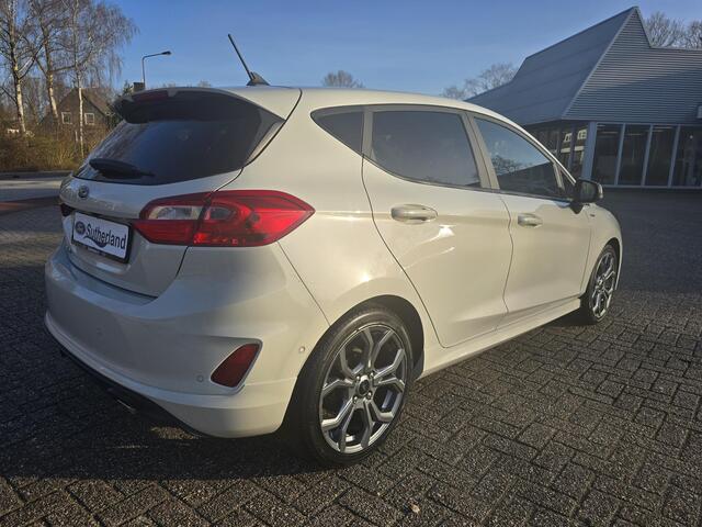 Ford FIESTA 1.0 EcoBoost Hybrid ST-Line X | Adaptive cruise control | Winter Pack | Dodehoeksensoren | Full-LED koplampen | Achteruitrijcamera | Draadloze telefoonlader | Privacy glass