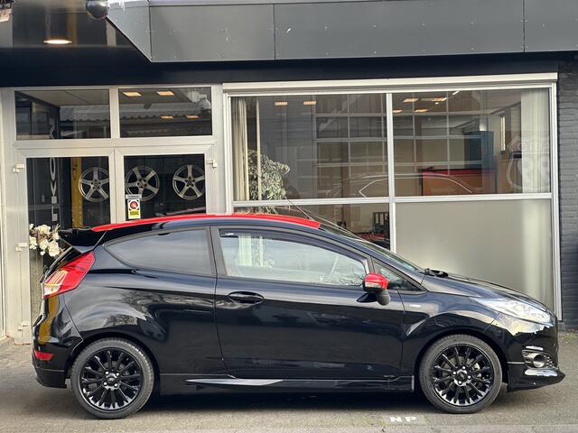 Ford FIESTA 1.0 EcoBoost Black Edition 140-PK / CLIMA / CRUISE / NAVI