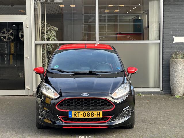 Ford FIESTA 1.0 EcoBoost Black Edition 140-PK / CLIMA / CRUISE / NAVI
