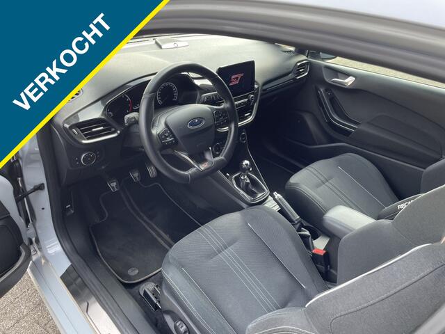 Ford FIESTA 1.5EcoB ST-200PK Navi Camera DealerOh 71.000km!!