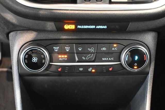 Ford FIESTA 1.0 EcoBoost Hybrid Active X Navigatie Caplay Stoel/Stuurverwarming Goed Onderhouden! Inruil Mogelijk!