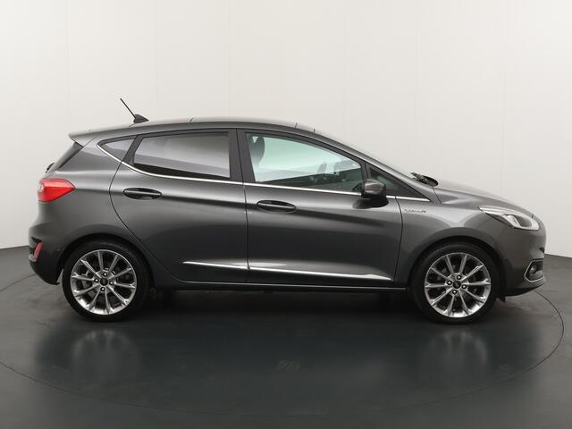 Ford FIESTA EcoBoost 125 pk Vignale | Pano | Winter Pack | Camera | Leer | Adapt. cruise | B&O | 17" | Pr. glass |